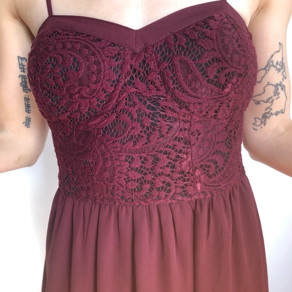 Ruby Dress - Picture 2 of 4